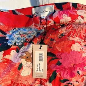 Cara Cara Taylor skirt size small NWT.